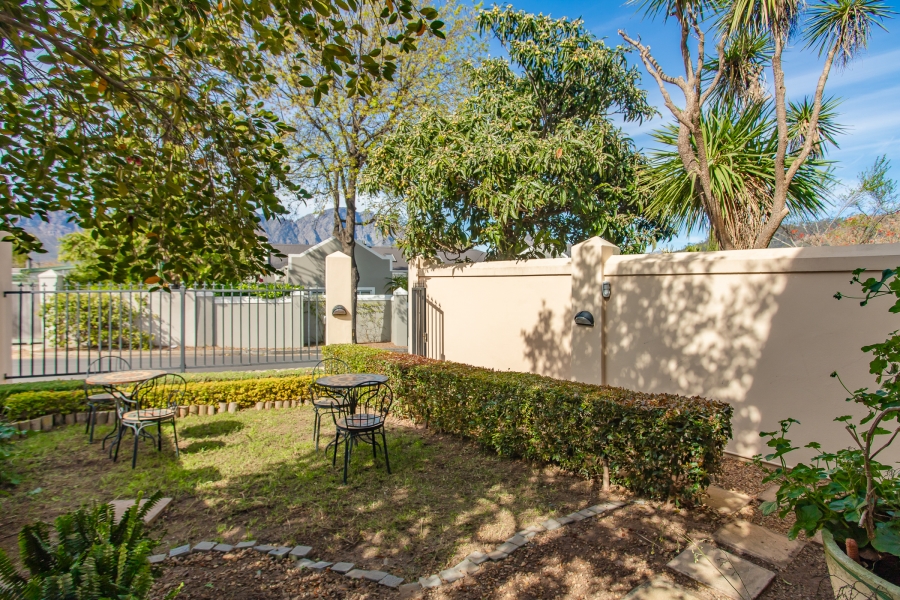 2 Bedroom Property for Sale in Franschhoek Western Cape
